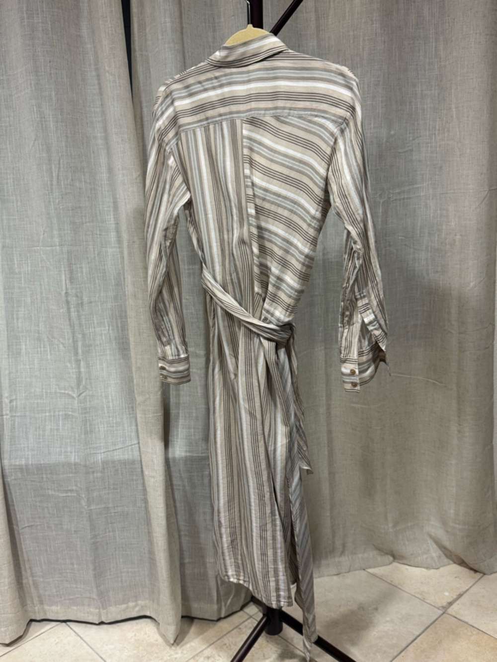 Acne Studios asymmetrical Striped Tie-Waist Shirt Dress - Neutral Stripes - Picture 6 of 7